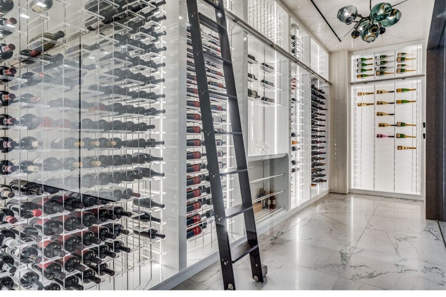 Commercial glass wine display